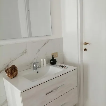 Appartamento Moderno Rustico Apartment *
