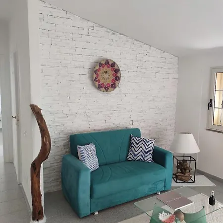 Appartamento Moderno Rustico Apartment *