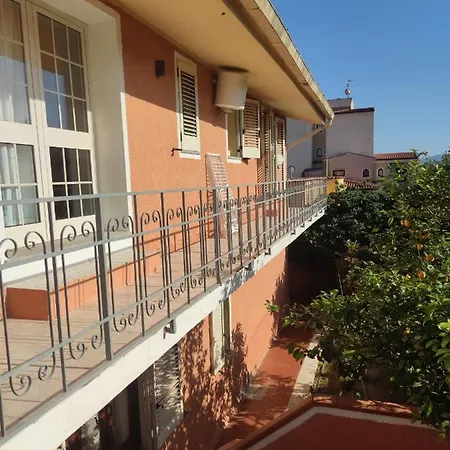 Appartamento Moderno Rustico *